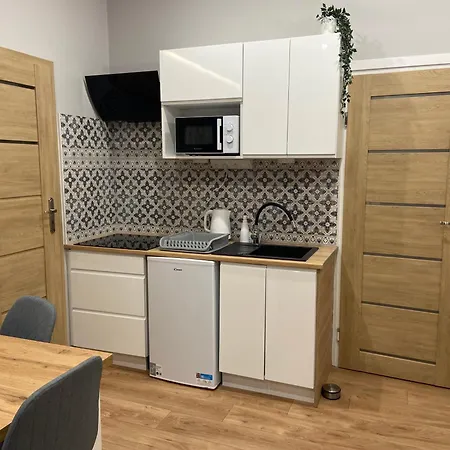 Na Przedmiesciu By Na Dni