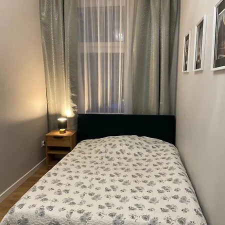 Na Przedmieściu By Na Dni Wrocław