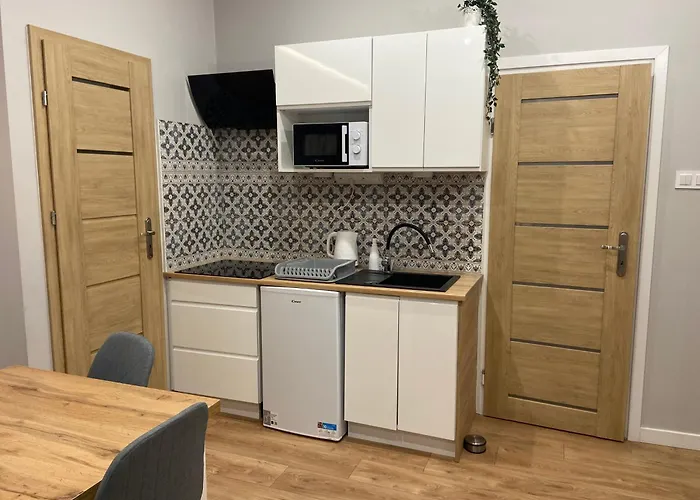 Na Przedmiesciu By Na Dni