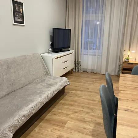 Na Przedmiesciu By Na Dni Appartement *